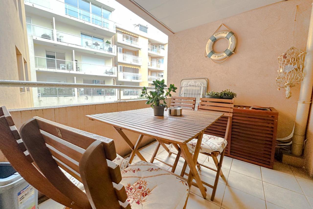 St Roch 2 - Appart 300 M De La Gare, Clim, Terrasse, Garage Αντίμπ Εξωτερικό φωτογραφία